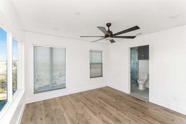 1105 Poindexter Street B3, Fort Worth, TX 76102