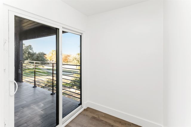 1105 Poindexter Street B3, Fort Worth, TX 76102