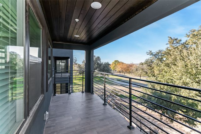 1105 Poindexter Street B3, Fort Worth, TX 76102