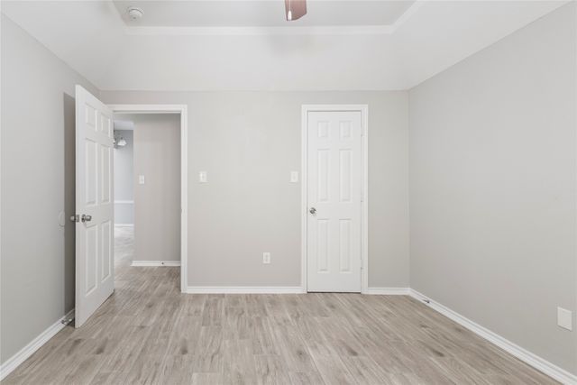 304 Moore Creek Road 300, Hurst, TX 76053