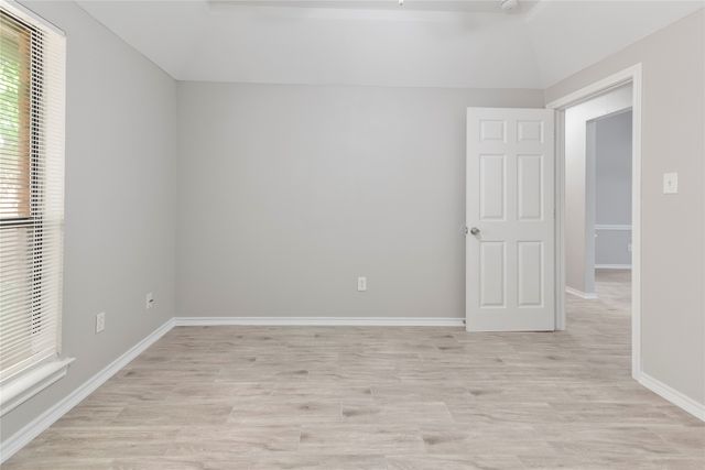 304 Moore Creek Road 300, Hurst, TX 76053