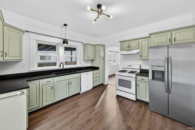 526 S 35Th Street, South Bend, IN 46615