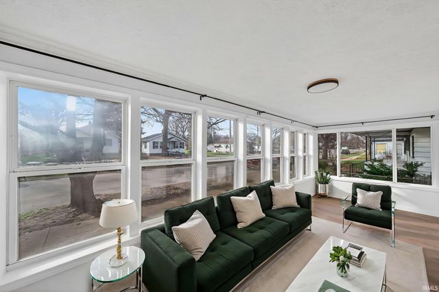 526 S 35Th Street, South Bend, IN 46615