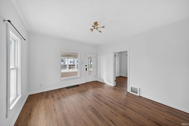 526 S 35Th Street, South Bend, IN 46615