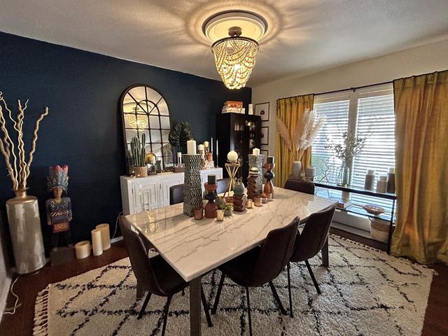 1109 Mogford St, Midland, TX 79701