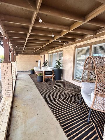 1109 Mogford St, Midland, TX 79701