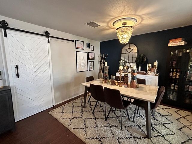 1109 Mogford St, Midland, TX 79701