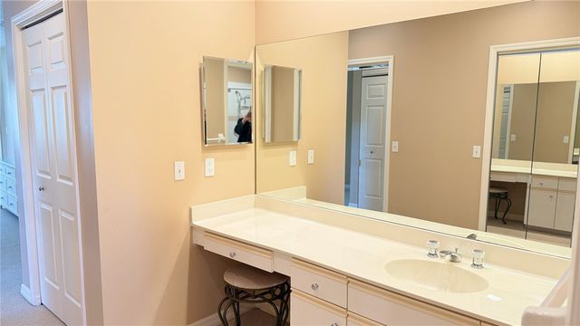 2145 Waltons Court, Vero Beach, FL 32963