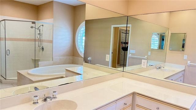 2145 Waltons Court, Vero Beach, FL 32963