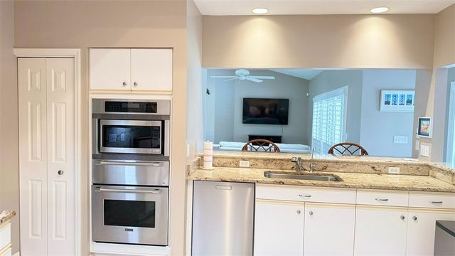 2145 Waltons Court, Vero Beach, FL 32963