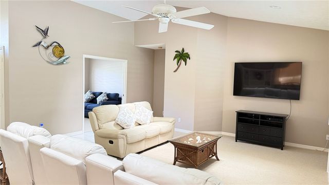 2145 Waltons Court, Vero Beach, FL 32963