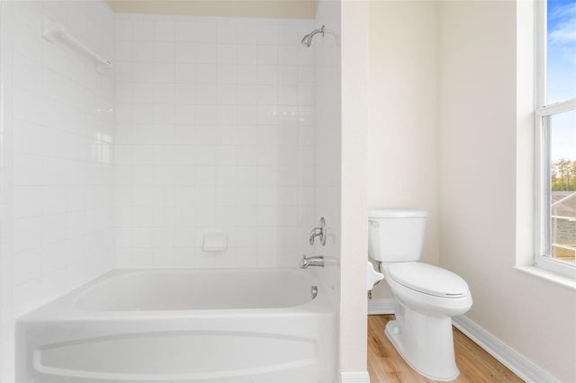 8243 47TH STREET CIRCLE E, Palmetto, FL 34221