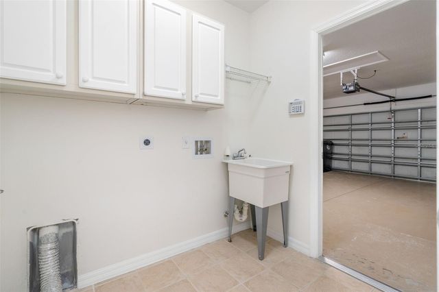 8243 47TH STREET CIRCLE E, Palmetto, FL 34221