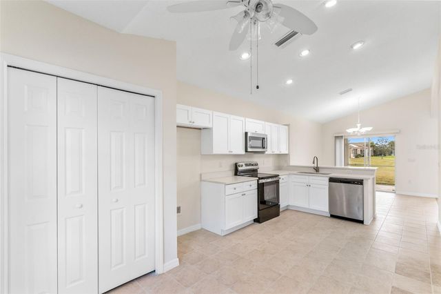 8243 47TH STREET CIRCLE E, Palmetto, FL 34221