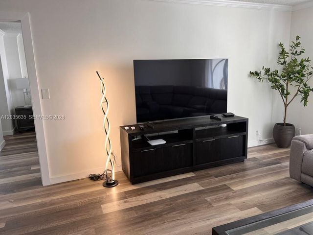 3800 S Ocean Drive 1808, Hollywood, FL 33019