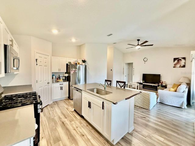 14841 STERLING SPUR AVENUE, Lithia, FL 33547