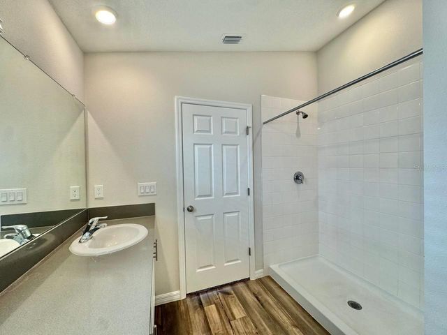 14841 STERLING SPUR AVENUE, Lithia, FL 33547