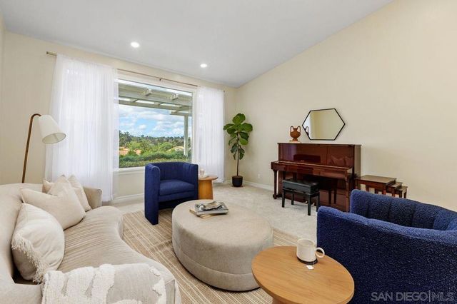 14353 Sandhill Dr., Poway, CA 92064
