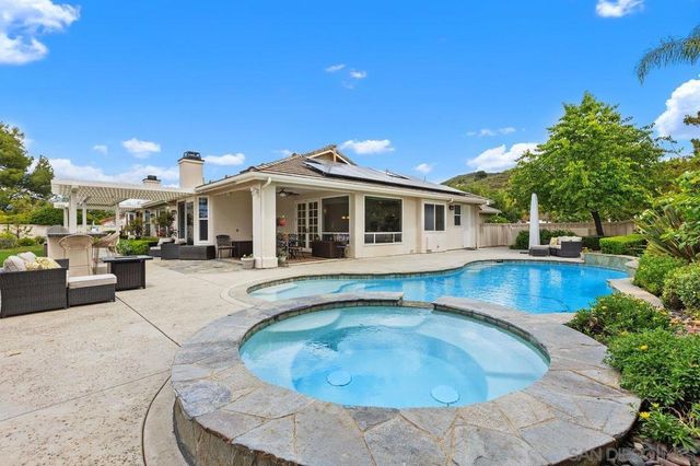 14353 Sandhill Dr., Poway, CA 92064