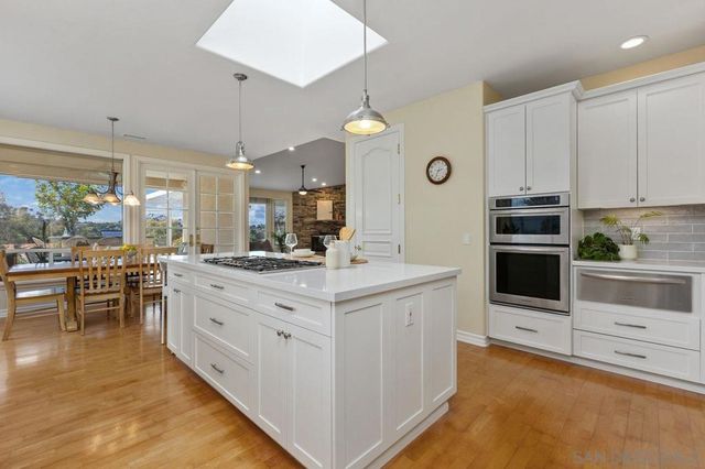 14353 Sandhill Dr., Poway, CA 92064