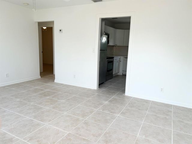 614 42nd Street, West Palm Beach, FL 33407