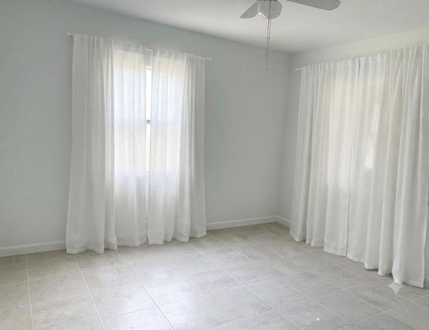 614 42nd Street, West Palm Beach, FL 33407