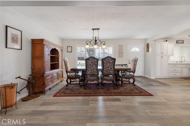 1044 Meadowview Court, Corona, CA 92878