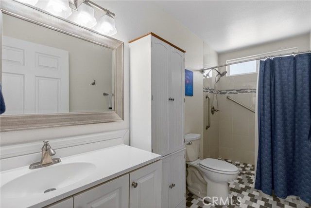 1044 Meadowview Court, Corona, CA 92878