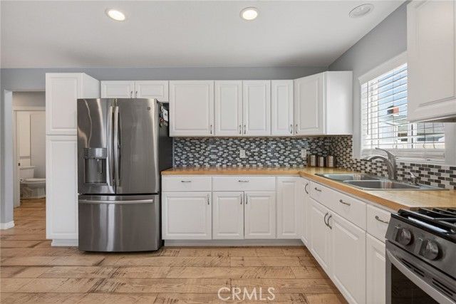 1044 Meadowview Court, Corona, CA 92878