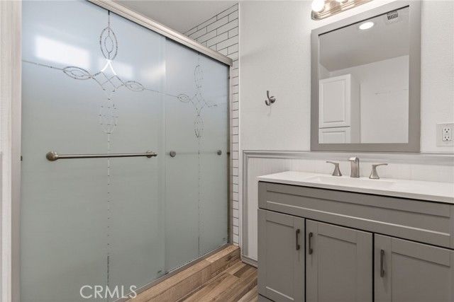 1044 Meadowview Court, Corona, CA 92878