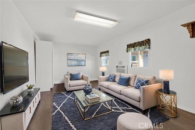 1044 Meadowview Court, Corona, CA 92878