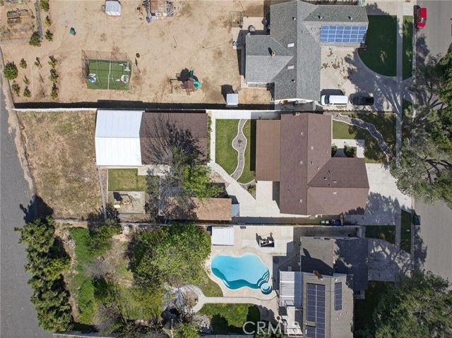 1044 Meadowview Court, Corona, CA 92878