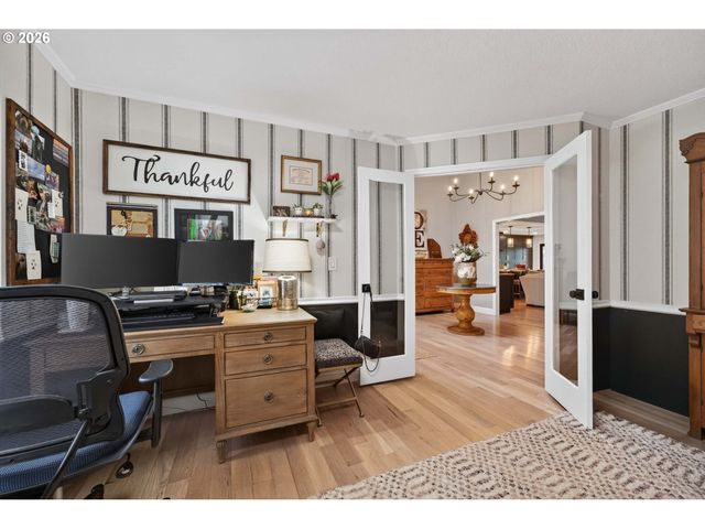 20390 Nw QUAIL HOLLOW Dr, Portland, OR 97229