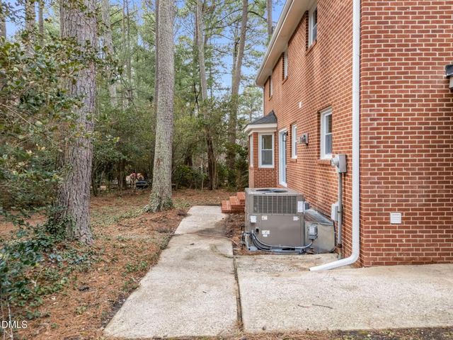 1001 Wilshire Drive, Cary, NC 27511
