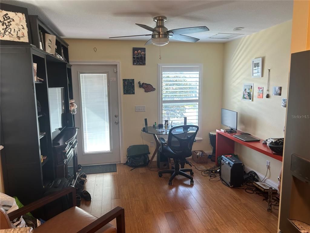 Image 13 of property listing at 344 N FOREST AVENUE, Orlando, FL 32803