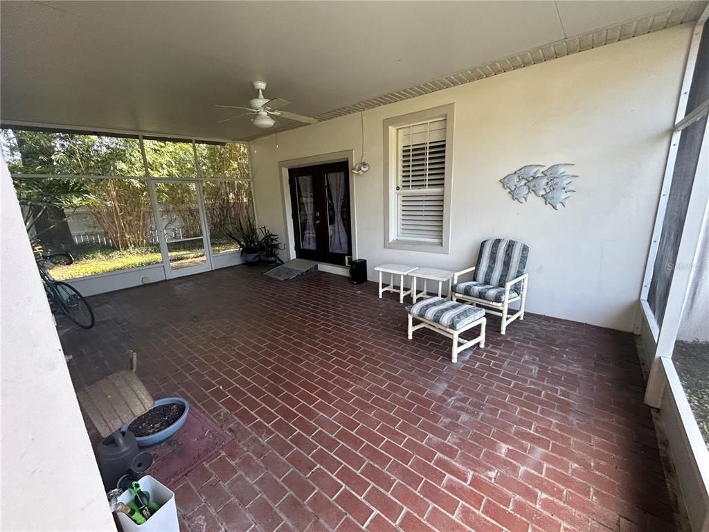 Image 17 of property listing at 344 N FOREST AVENUE, Orlando, FL 32803