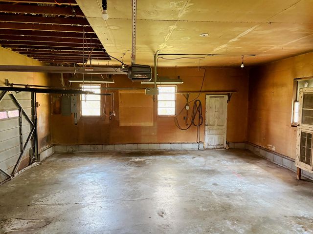 5038 E Vienna Road, Clio, MI 48420
