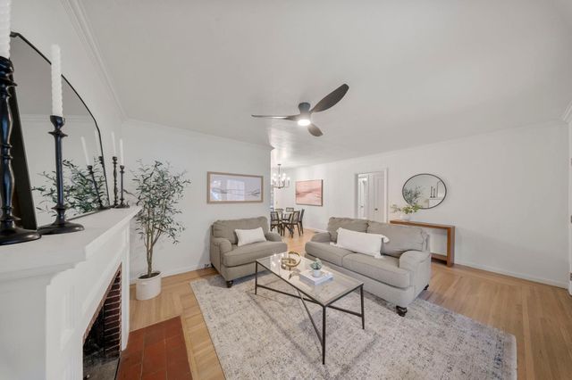 709 Enslen Ave, Modesto, CA 95354