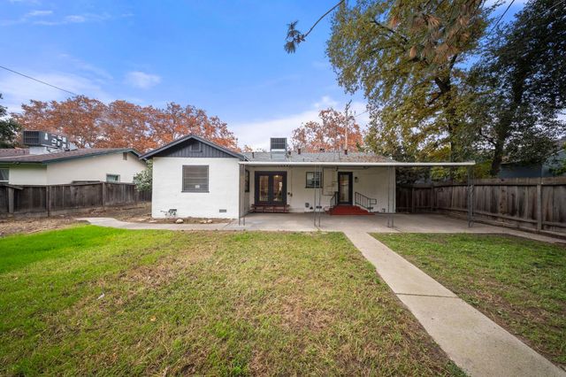 709 Enslen Ave, Modesto, CA 95354