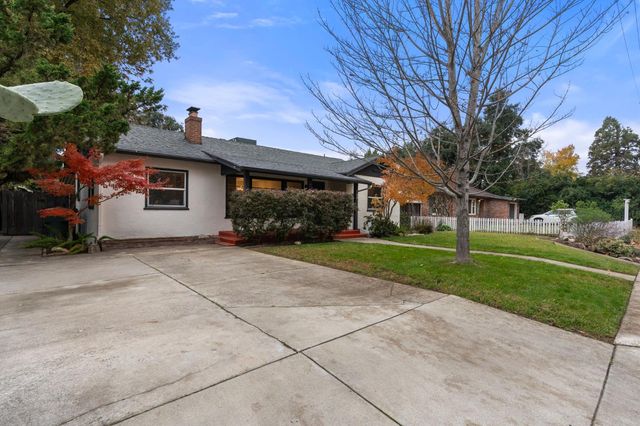 709 Enslen Ave, Modesto, CA 95354