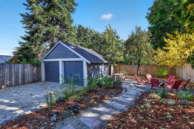 745 S Hatch St, Spokane, WA 99202
