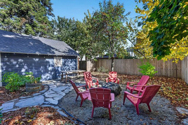 745 S Hatch St, Spokane, WA 99202