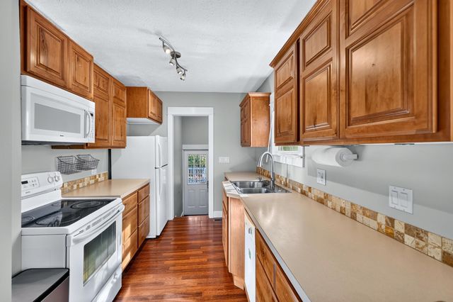 745 S Hatch St, Spokane, WA 99202