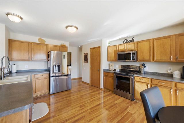 1418 Center STREET, Hartford, WI 53027
