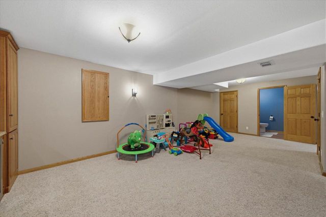 1418 Center STREET, Hartford, WI 53027