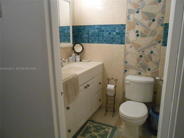 5401 Collins Ave 932, Miami Beach, FL 33140