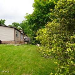 206 Hialeah Drive, Kingsport, TN 37660