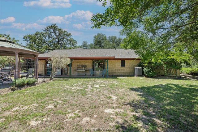 3248 County Road 324, Caldwell, TX 77836