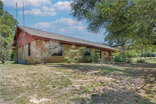 3248 County Road 324, Caldwell, TX 77836