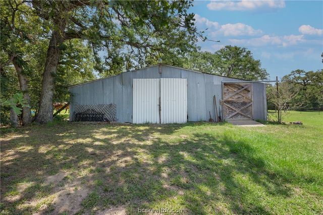 3248 County Road 324, Caldwell, TX 77836